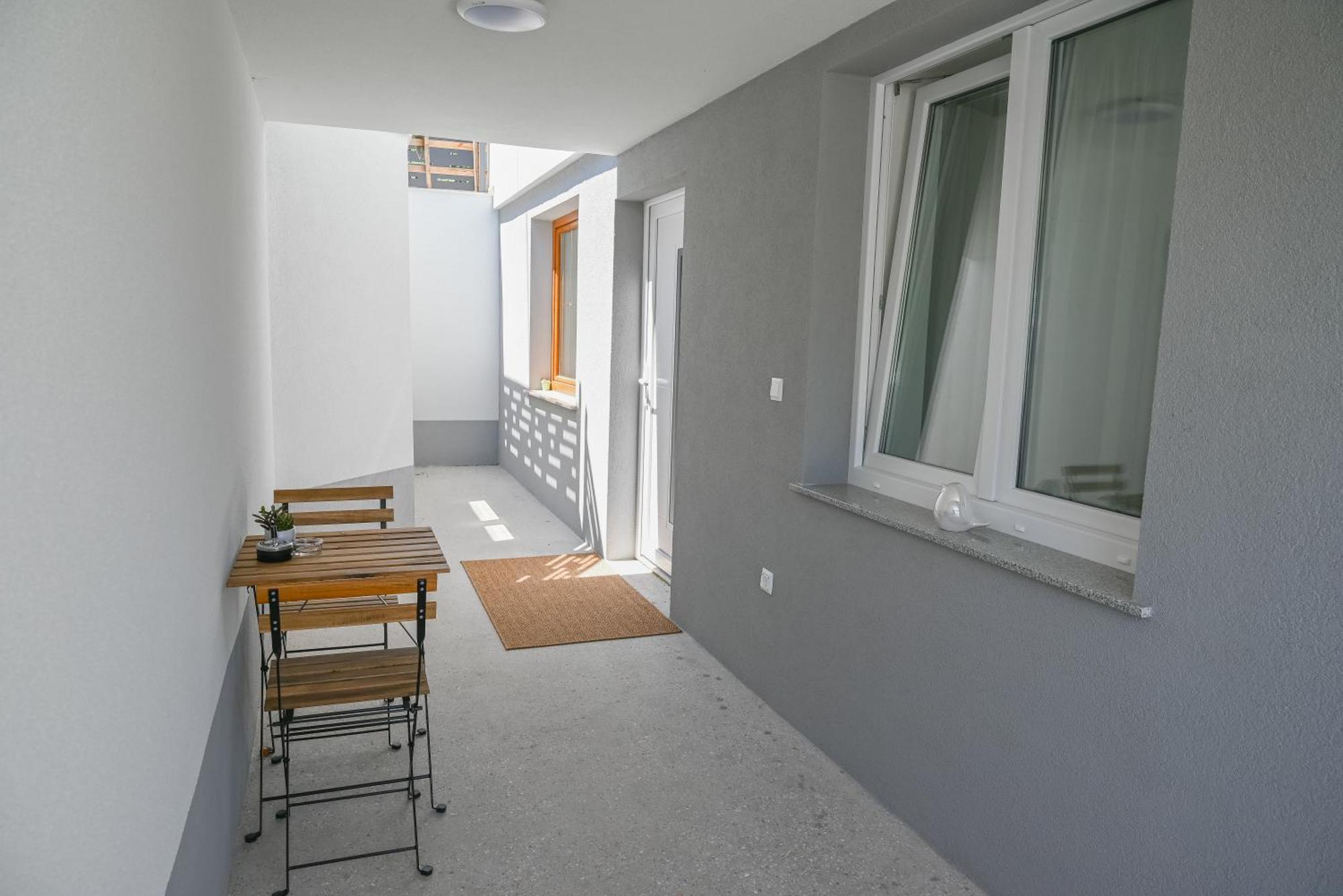 Apartma Cave Bliss ماريبور المظهر الخارجي الصورة